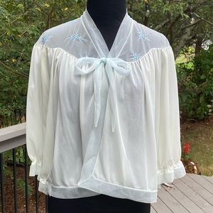 Vintage 50s 60s Cottagecore Embroidered Glammy Bed Jacket Lingerie Bow Top